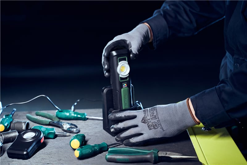 LED Handlamp Portable Handheld Worklight Magnetic Wireless Fast Charging (3)