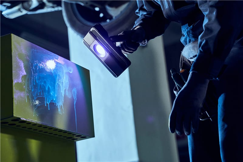 Rechargeable and Flexiable LED UV Light for Curing (1)