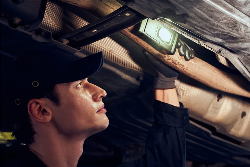 Rechargeable Worklight Magnetic Wireless Fast Charging (4)