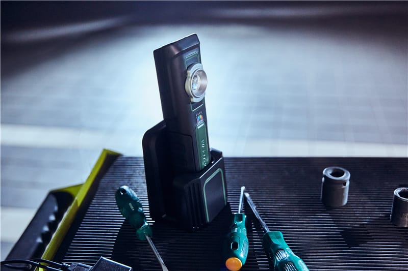 LED Handlamp Portable Handheld Worklight Magnetic Wireless Fast Charging (9)