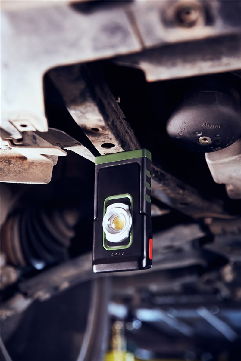 Rechargeable Worklight Magnetic Wireless Fast Charging (8)
